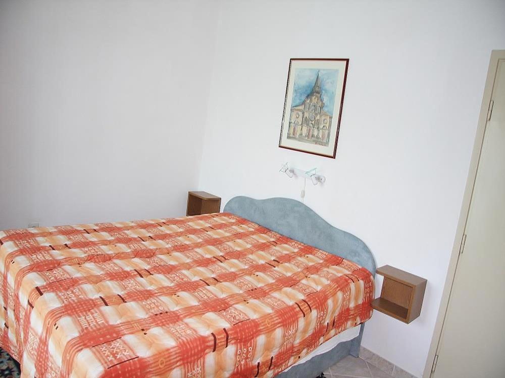 Apartments Ловран Екстериор снимка
